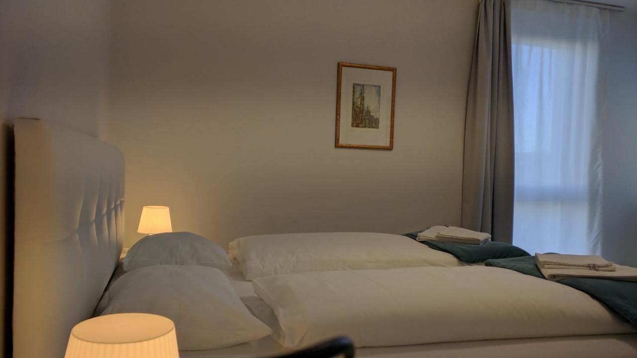 204 Paris 59m2 4-8 Pers Extr Bedroom